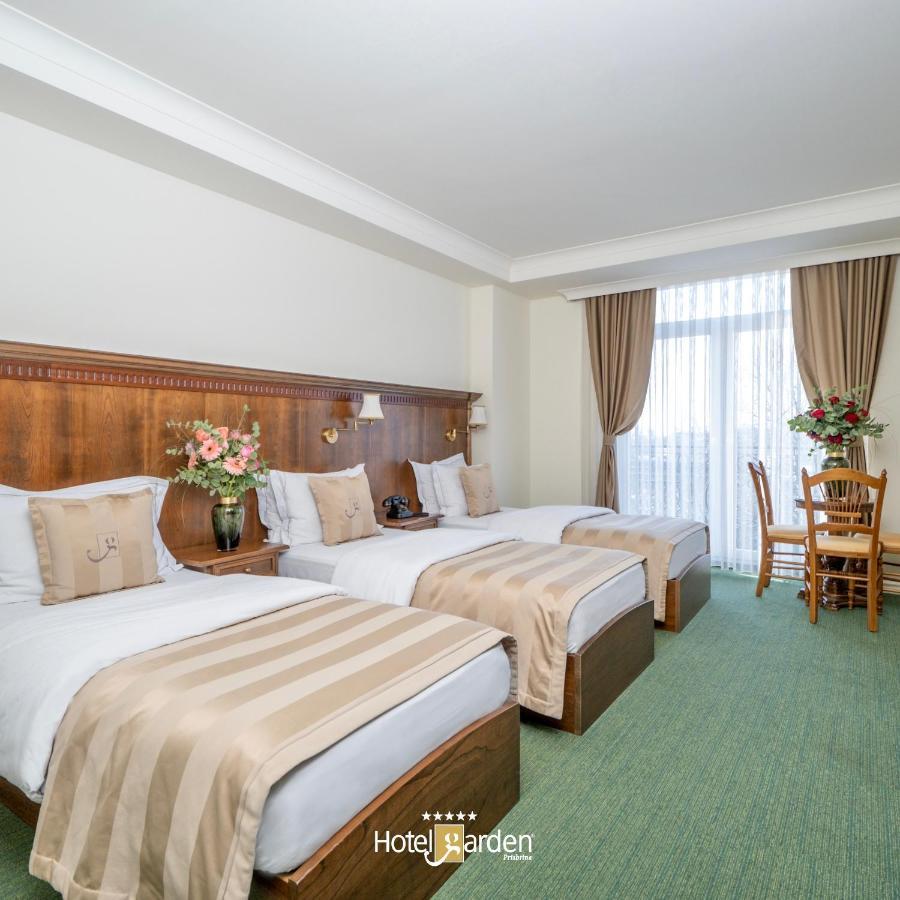 Hotel Garden Pristina Eksteriør billede
