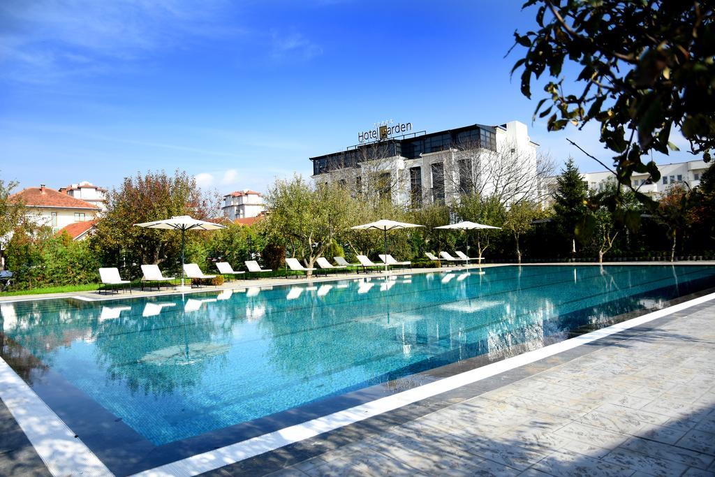 Hotel Garden Pristina Eksteriør billede