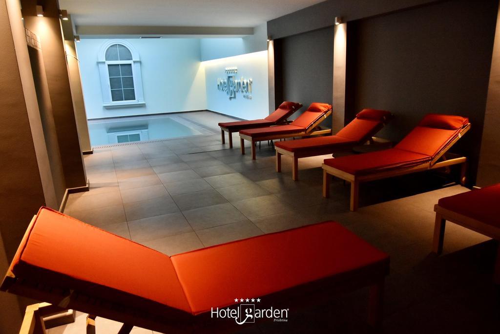 Hotel Garden Pristina Eksteriør billede
